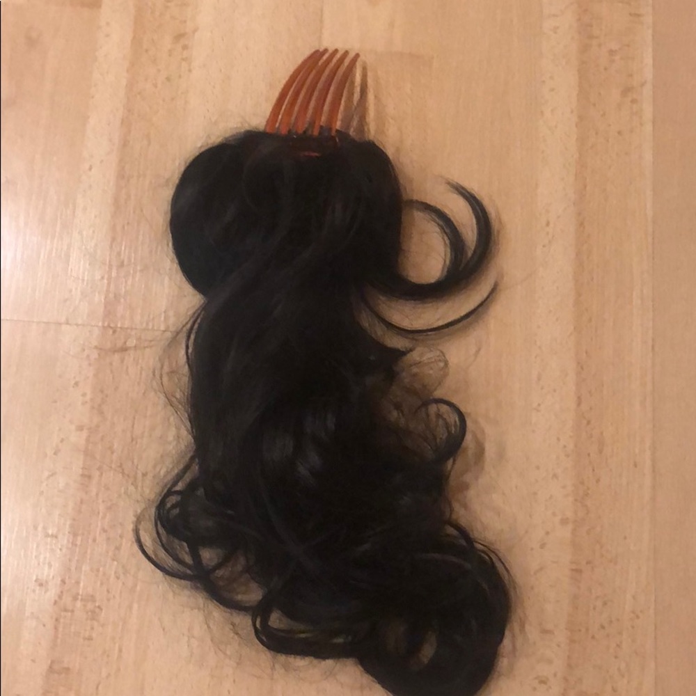 19” cascading waves on a slip -in comb